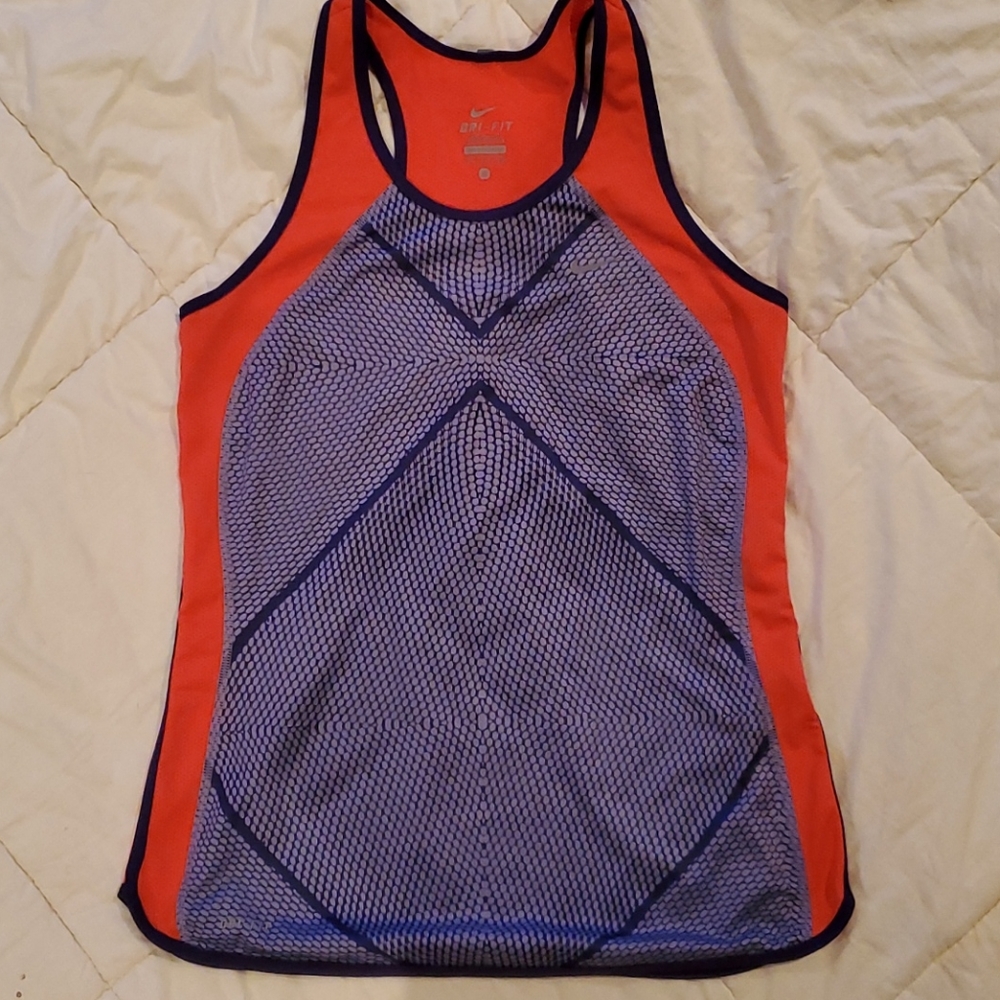 Women's Nike dry-fit tank top size small